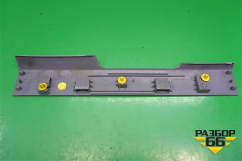 Накладка порога внутренняя переднего правого (6M21U13200AFW) для Ford S-MAX с 2006-2015г (С-Макс)