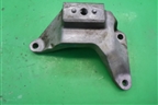 Кронштейн КПП левый (МКПП 2.0л AOWA) для Ford S-MAX с 2006-2015г (С-Макс)