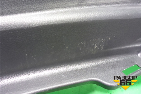 Обшивка багажника на заднюю панель (5838733140) для Toyota Camry V70 с 2017г