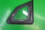 Стекло глухое левое (2015г) (833134EA0A) для Nissan Qashqai (J11E) с 2013г (Кашкай)