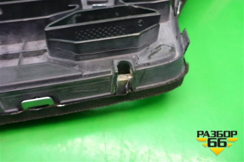 Решетка радиатора (до 2020г под камеру) (86366S1110) для Hyundai Santa Fe с 2018-2024г (Санта Фе)