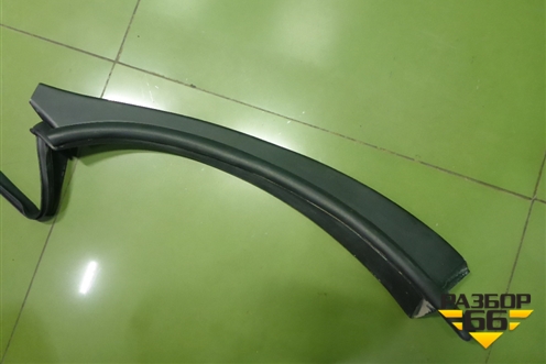 Накладка двери задней левой (на арку внутренняя) (6785848022) для Lexus RX 350 c 2015г (РХ) Накладка двери задней левой (на арку внутренняя) (6785848022) для Lexus RX 350 c 2015г (РХ)