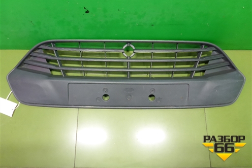 Решетка в передний бампер центральная (BK2117B968ABW) для Ford Tourneo Custom с 2014г