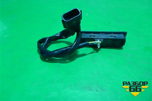 Кнопка открывания багажника для Nissan Qashqai (J11E) с 2013г (Кашкай)