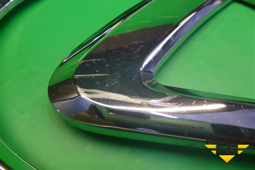 Эмблема передняя (9097502118) для Lexus LX-570 с 2007-2015г (ЛХ) Эмблема передняя (9097502118) для Lexus LX-570 с 2007-2015г (ЛХ)