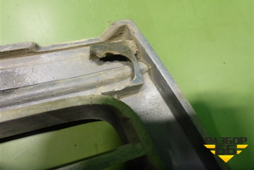 Решетка радиатора  (863105H000) для Hyundai HD 35-78 с 2003г