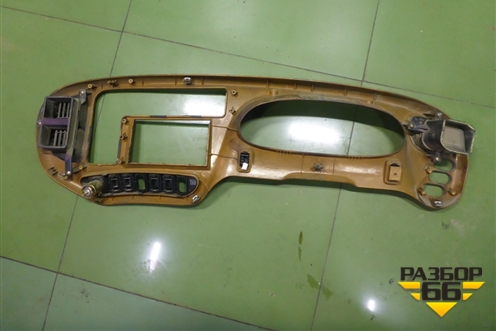 Накладка на торпедо  (847105A000) для Hyundai HD 35-78 с 2003г
