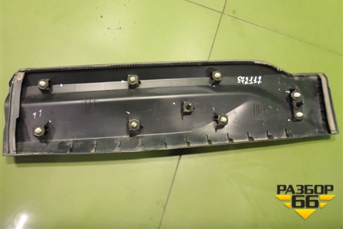 Накладка двери задней правой (6600125118) для Geely Coolray с 2019-2025г