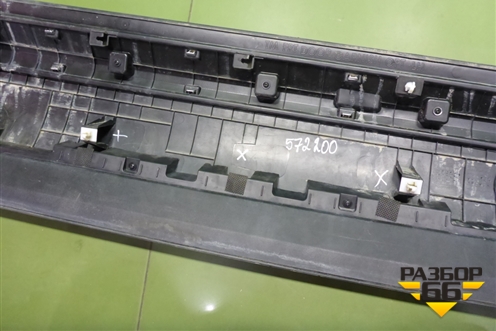 Накладка двери передней левой (87721S1100) для Hyundai Santa Fe с 2018-2024г (Санта Фе)