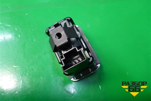Кнопка стеклоподъёмника (A2049058102) для Mercedes Benz E-Klass W212 с 2009-2016г (Е)