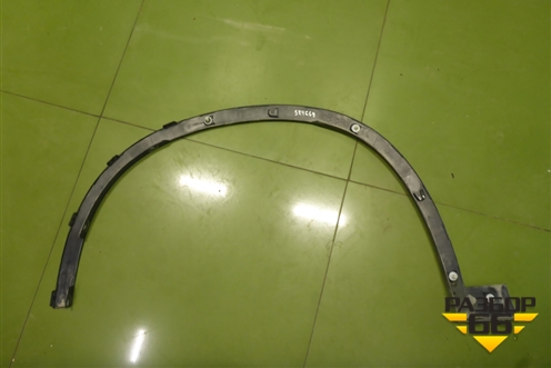 Накладка переднего крыла правого (51777332338) для BMW X1 F48 с 2014г (Х1 Ф48)