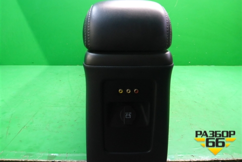 Подлокотник (после 2011г) (1TH471XBAB) для Dodge Journey с 2009г