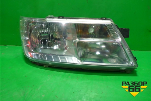 Фара правая (галоген) (5067788AC) для Dodge Journey с 2009г