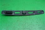 Накладка двери багажника (на подсветку номера) (05178321AG) для Dodge Journey с 2009г