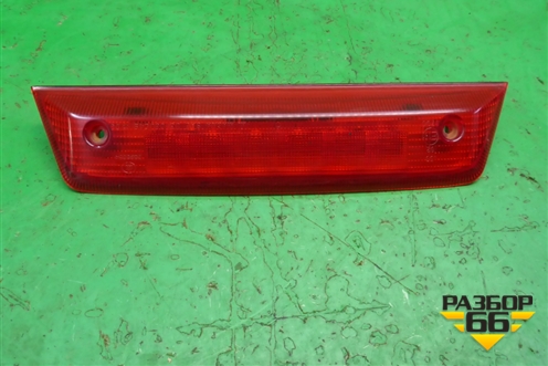 Фонарь задний стоп сигнал (05116302AD) для Dodge Journey с 2009г