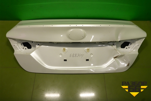 Крышка багажника (GR Sport) (6440133760) для Toyota Camry V70 с 2017г