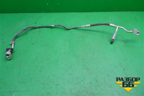 Трубка кондиционера (7L0820741E) для Volkswagen Touareg c 2002-2010г (Туарег)