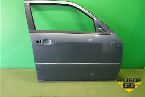 Дверь передняя правая для Dodge Magnum с 2003-2008г