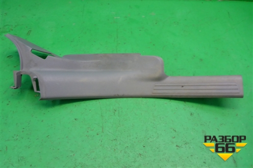 Накладка порога внутренняя заднего правого (0UM62BD5AD) для Dodge Magnum с 2003-2008г