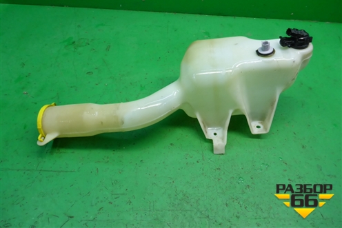 Бачок омывателя лобового стекла (04805737AA) для Dodge Magnum с 2003-2008г