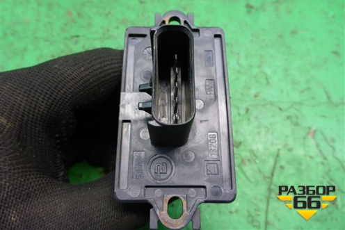 Резистор отопителя (05061094AB) для Dodge Magnum с 2003-2008г