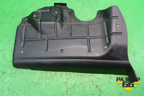 Накладка на торпедо (правая под бардачком) (EG2164520) для Mazda CX 7 с 2006-2012г