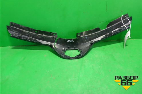 Решетка радиатора (после 2015г) (5310142411) для Toyota Rav-4 с 2012-2019г