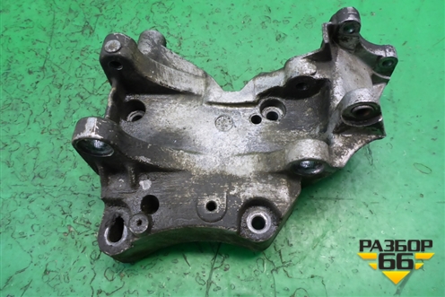 Кронштейн генератора (1.4л KFW10FST5PSA ) для Peugeot Partner с 2002-2010г (Партнер)