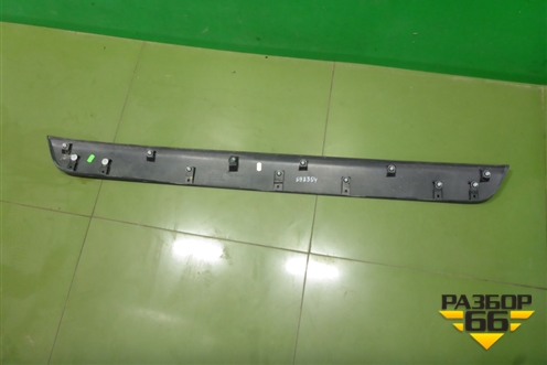 Накладка двери багажника (768020R070) для Toyota Rav-4 с 2018г (Рав 4)