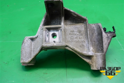Кронштейн опоры двигателя правый (8200414226) для Renault Sandero с 2009-2014г