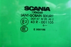 Стекло двери правой (1306260) для Scania  5 P Series с 2004-2016г