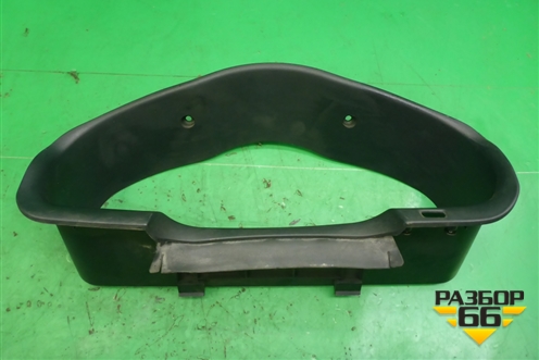 Накладка на щиток приборов (8483026010) для Hyundai Santa Fe с 2000-2012г (Classic) (Санта Фе)
