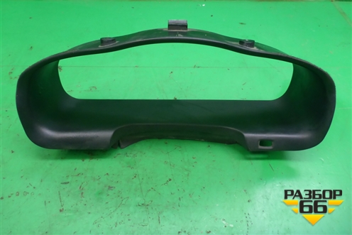 Накладка на щиток приборов (8483026010) для Hyundai Santa Fe с 2000-2012г (Classic) (Санта Фе)