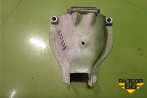 Кронштейн опоры двигателя (правый) (8K0399378S) для Audi A4 (В8) с 2007-2015г