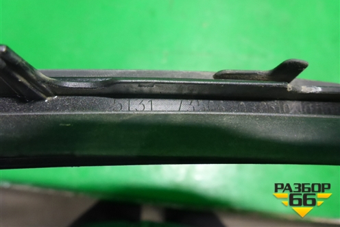 Молдинг лобового стекла правый (51317350610) для BMW X1 F48 с 2014г (Х1 Ф48)