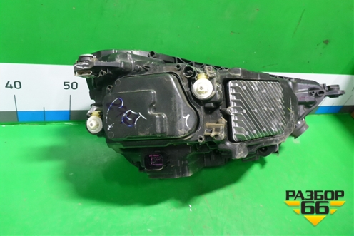 Фара левая (после 2020г 2 линзы Led Matrix c блоком) (80A941035E) для Audi Q5 с 2017г