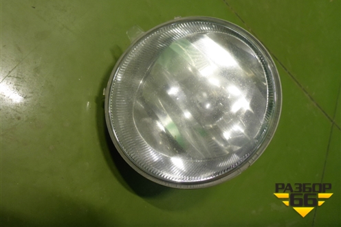 Фара противотуманная левая (после 2012г до 2015г) (8122060100) для Toyota Land Cruiser (200) с 2008г