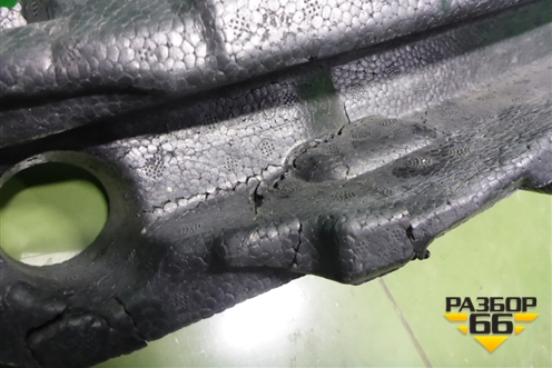 Наполнитель переднего бампера (9825942680) для Citroen C5 Aircross с 2018г (С5 Эйркросс)