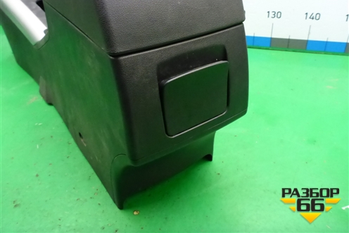 Подлокотник (S5305100B28) для Lifan X60 с 2011г