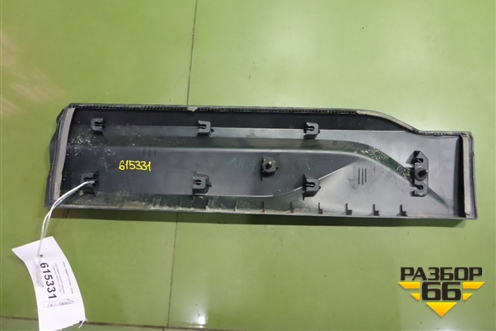 Накладка двери задней правой (6600125118) для Geely Coolray с 2019-2025г