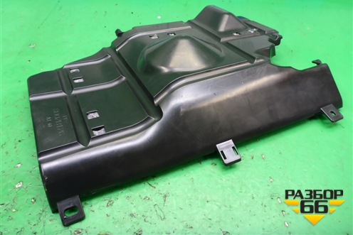Накладка на торпедо (правая под бордачком) (8002B126) для Mitsubishi Outlander с 2012-2024г (Аутлендер)