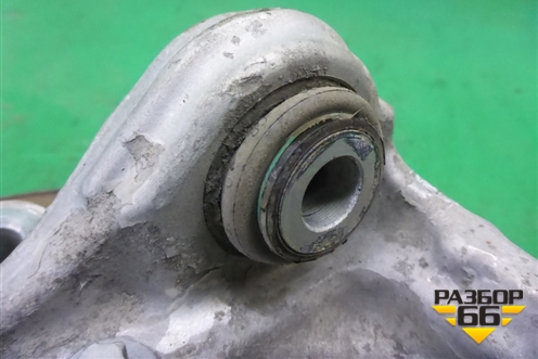 Кулак задний правый (A1723502008) для Mercedes Benz SLK R172 с 2010-2016г (СЛК)