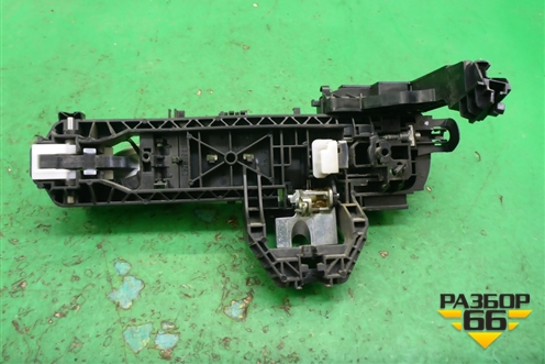 Ручка наружная двери передней правой (A2047601634) для Mercedes Benz SLK R172 с 2010-2016г (СЛК)