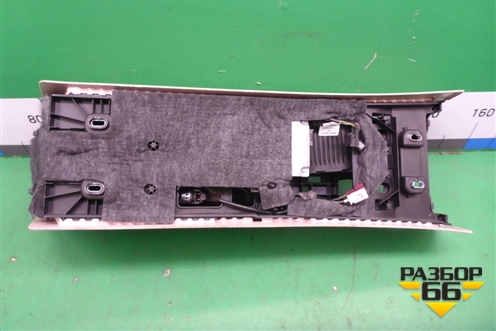 Подлокотник (A1726800250) для Mercedes Benz SLK R172 с 2010-2016г
