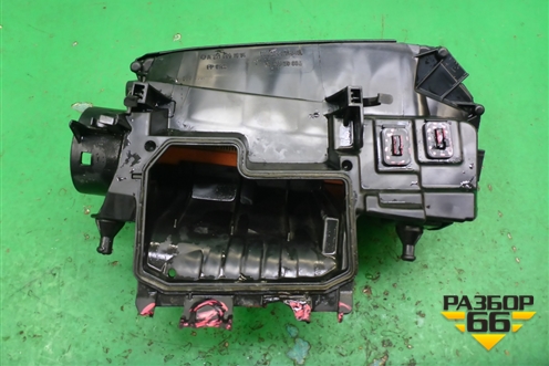 Корпус воздушного фильтра (A2710940304) для Mercedes Benz SLK R172 с 2010-2016г (СЛК)