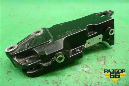 Кронштейн крыши левый (A1727930120) для Mercedes Benz SLK R172 с 2010-2016г