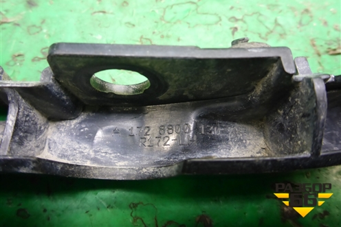 Кронштейн заднего бампера левый (A1728800130) для Mercedes Benz SLK R172 с 2010-2016г (СЛК)