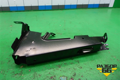 Кронштейн (консоли левый) (A1726300331) для Mercedes Benz SLK R172 с 2010-2016г