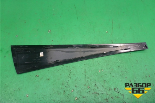 Накладка стойки (задняя правая) (A1727950155) для Mercedes Benz SLK R172 с 2010-2016г (СЛК)