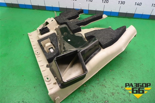 Накладка на торпедо (левая под рулём) (A1726800036) для Mercedes Benz SLK R172 с 2010-2016г